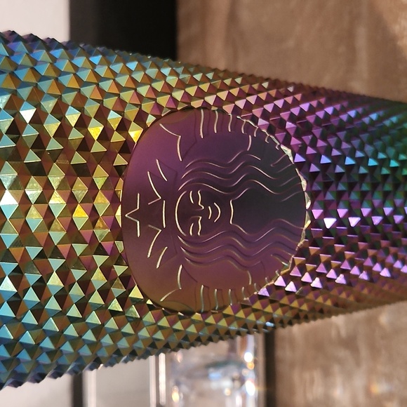 NEW Starbucks 2023 Oil Slick Tumblr 16oz - Picture 3 of 5